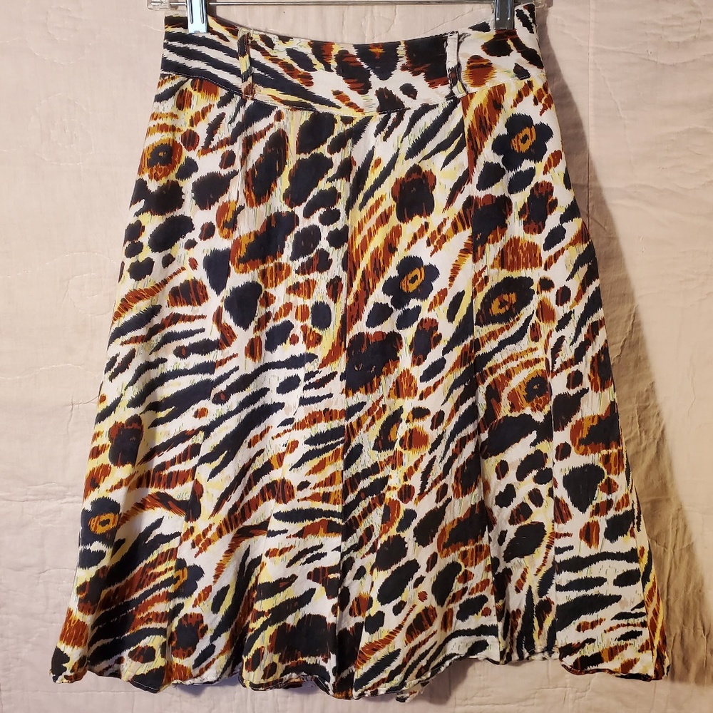 Lovely Leopard print Sherry Taylor skirt